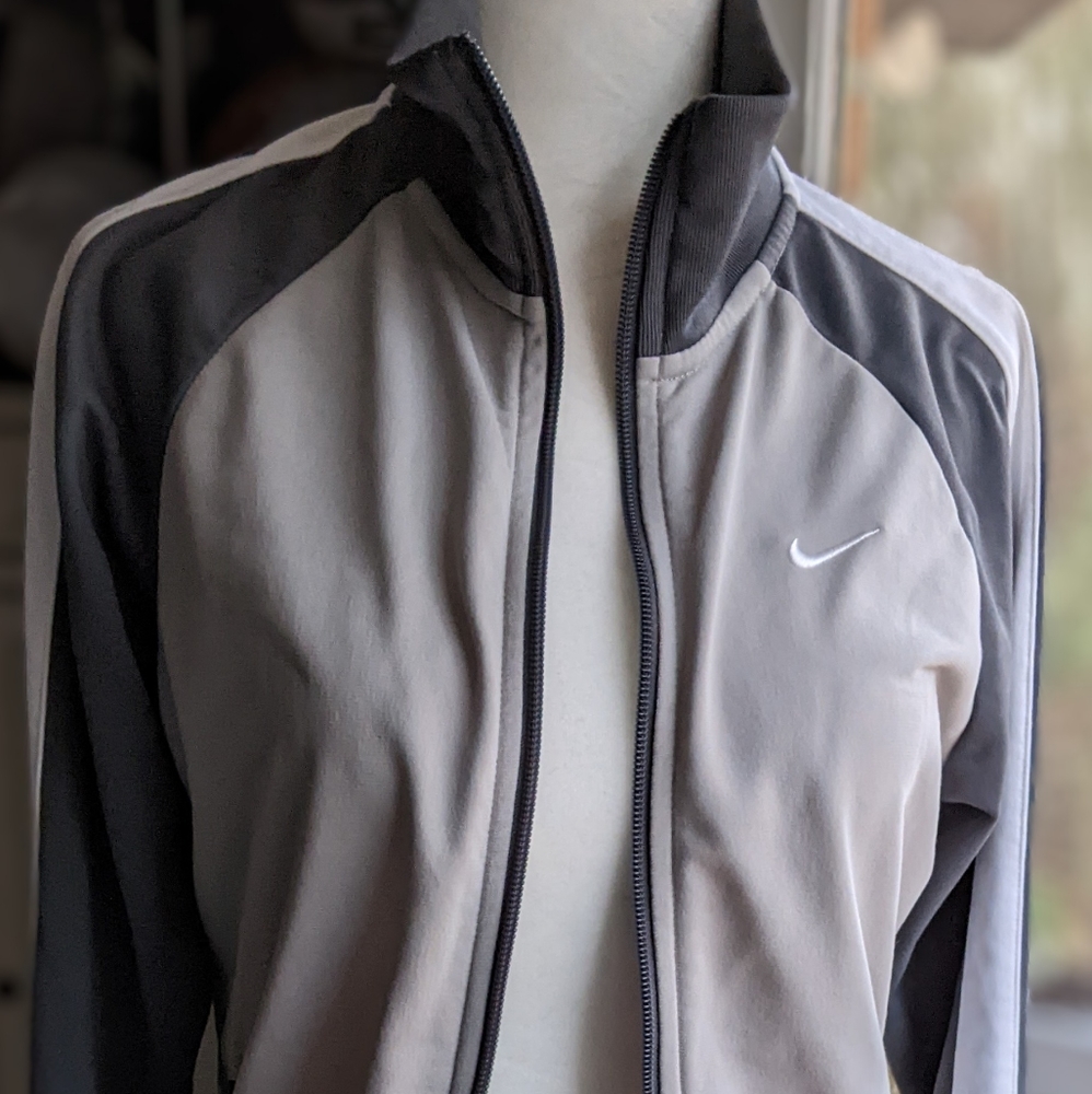 Nike Track Jacket - Picture 2 of 10